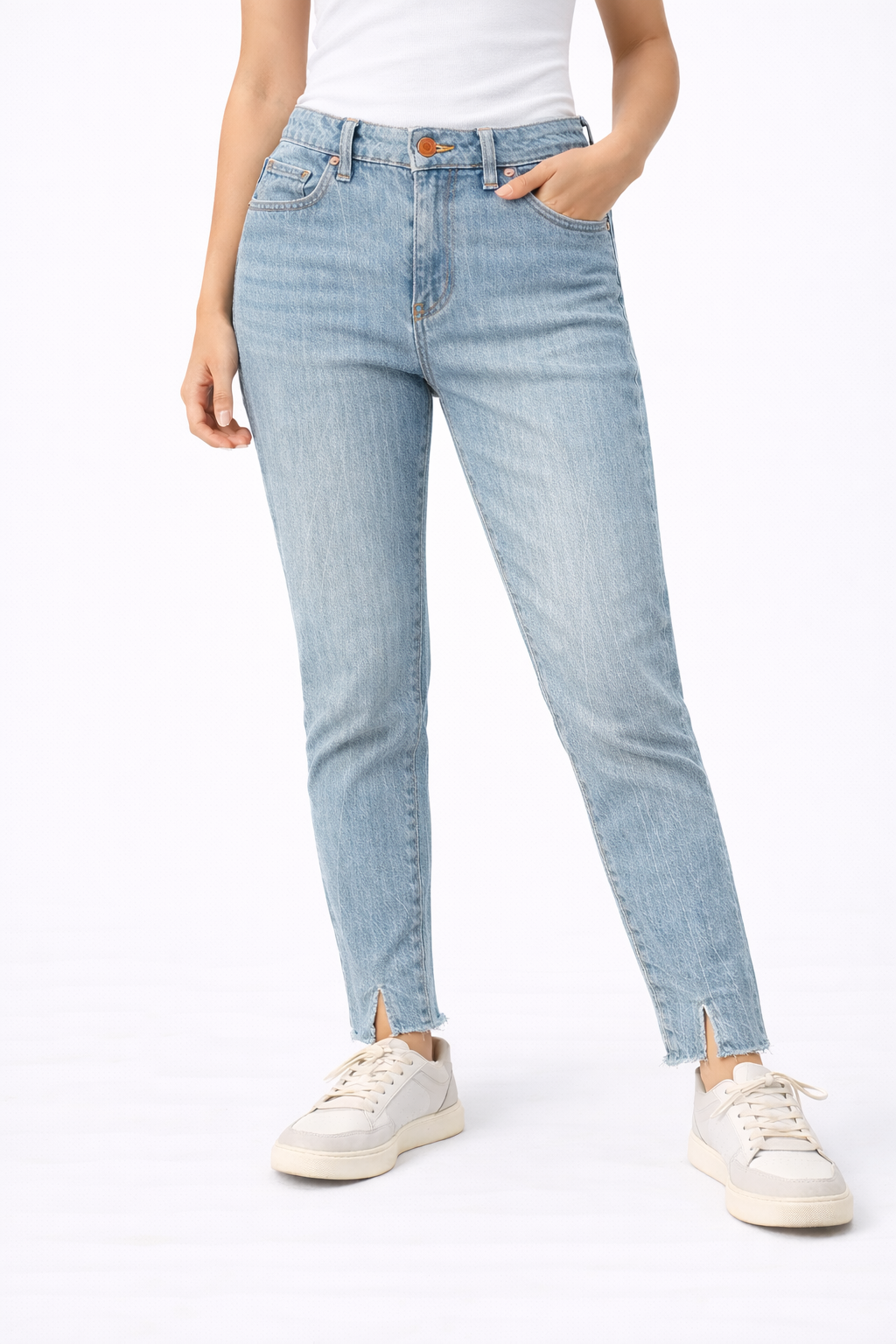 Light Blue Jeans With Split Hem